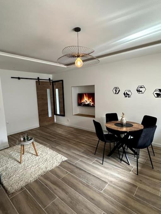 Le Petit Jurassien Apartment Bellefontaine  Bagian luar foto